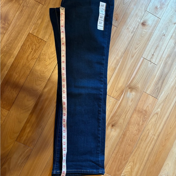 Signature by Levi Strauss size 10 S Short Petite - Picture 2 of 7